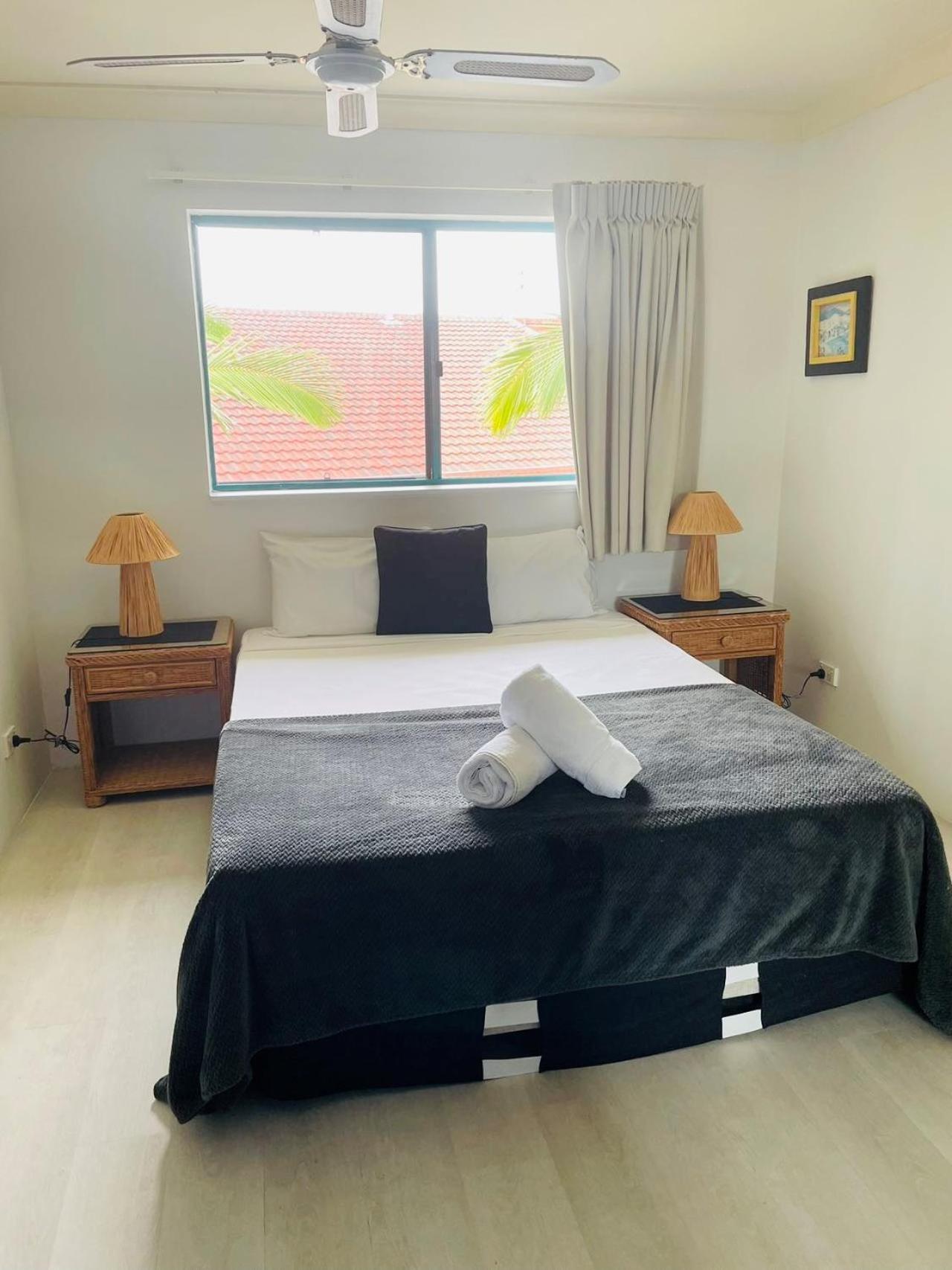 Aruba Beach Resort Броудбийч Екстериор снимка