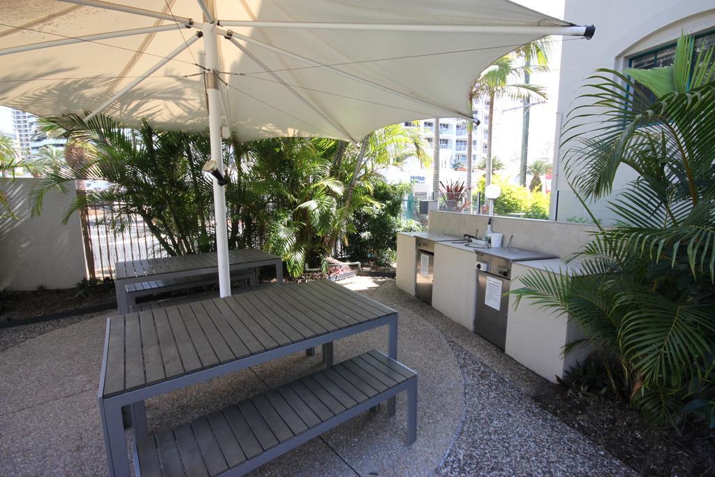 Aruba Beach Resort Броудбийч Екстериор снимка